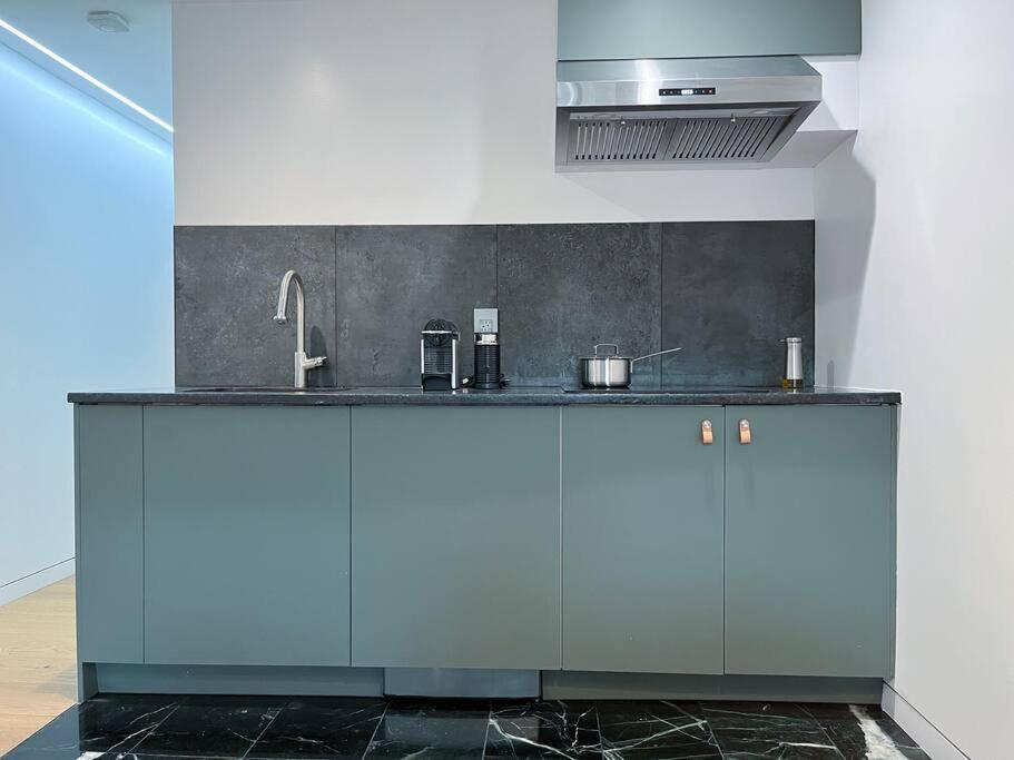 New Cozy Modern Minimalist Stay In Brooklyn At Rem-Casa Нью-Йорк Екстер'єр фото
